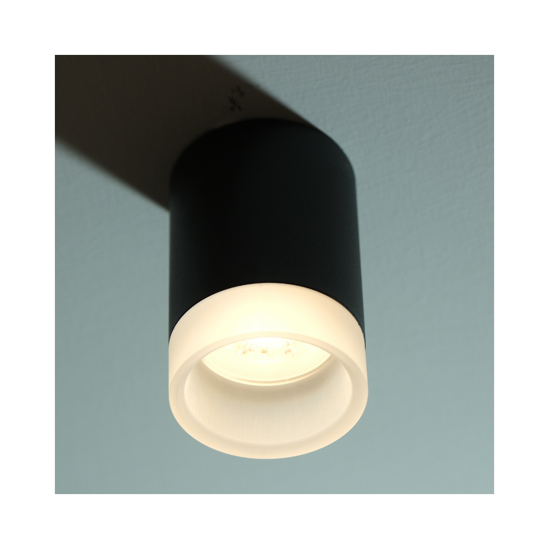 Qavun Holo Serisi Yuvarlak Siyah Sıva Üstü Spot Light QV 12202-018