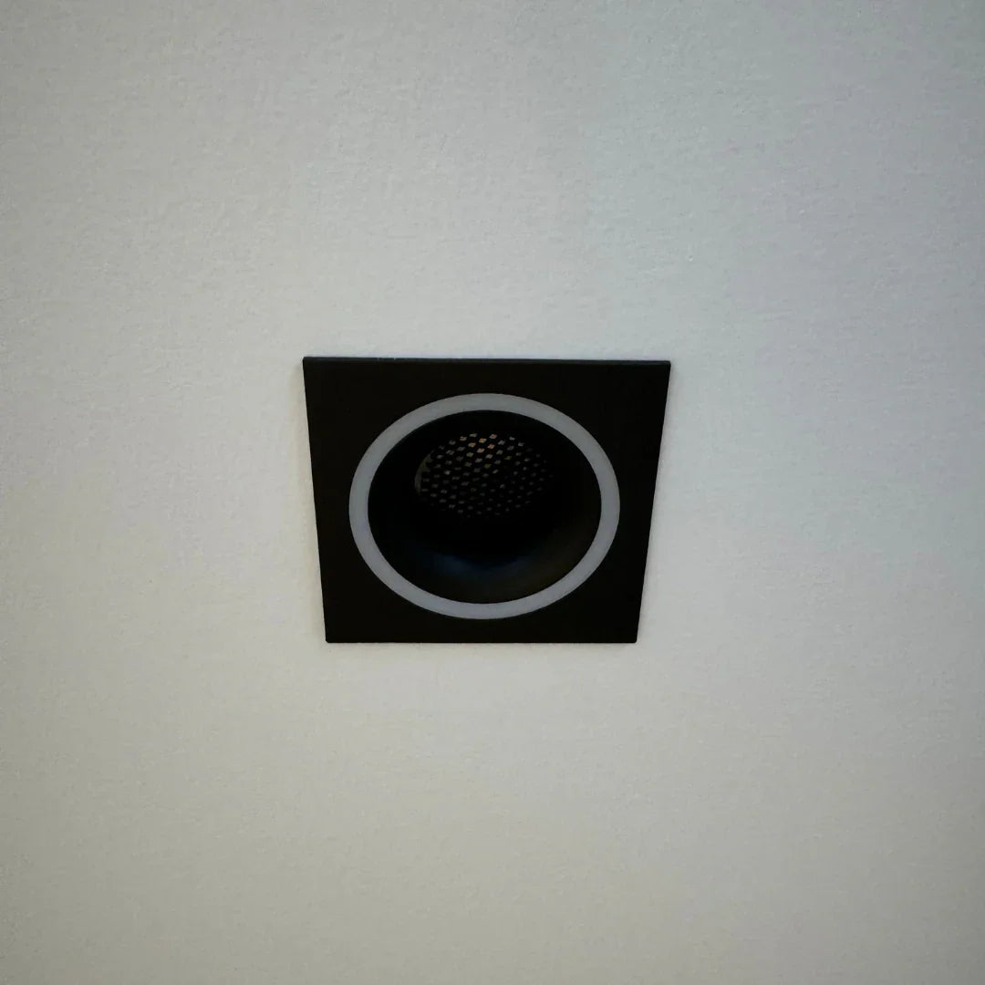 Qavun Holo Serisi Kare Siyah Bal Peteği Spot Light QV 11202-003