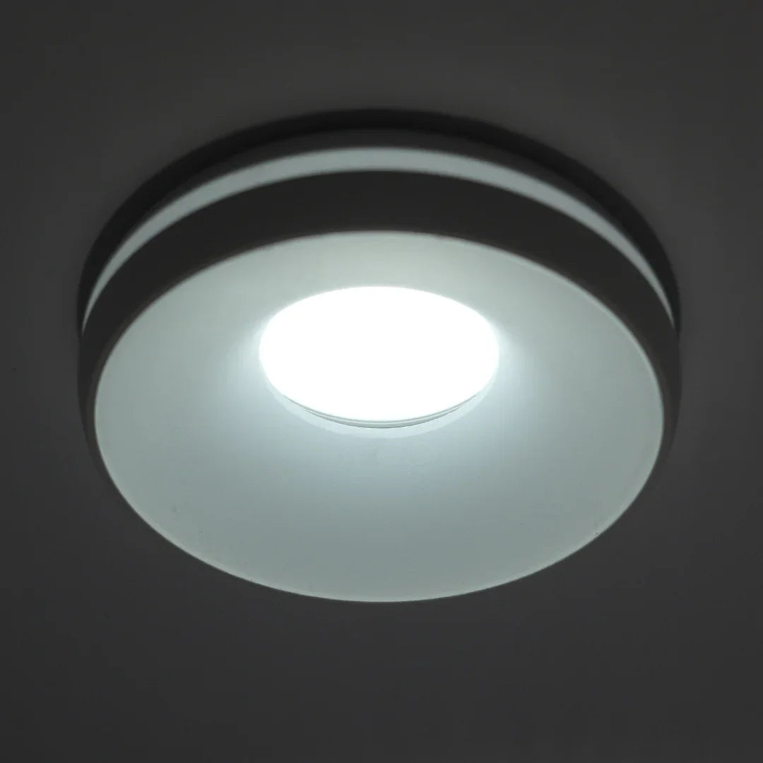 Qavun Holo Serisi Yuvarlak Beyaz Spot Light QV 11201-008