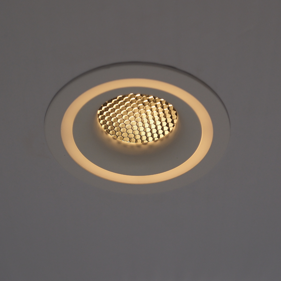 Qavun Holo Serisi Yuvarlak Beyaz Bal Peteği Spot Light QV 11201-004