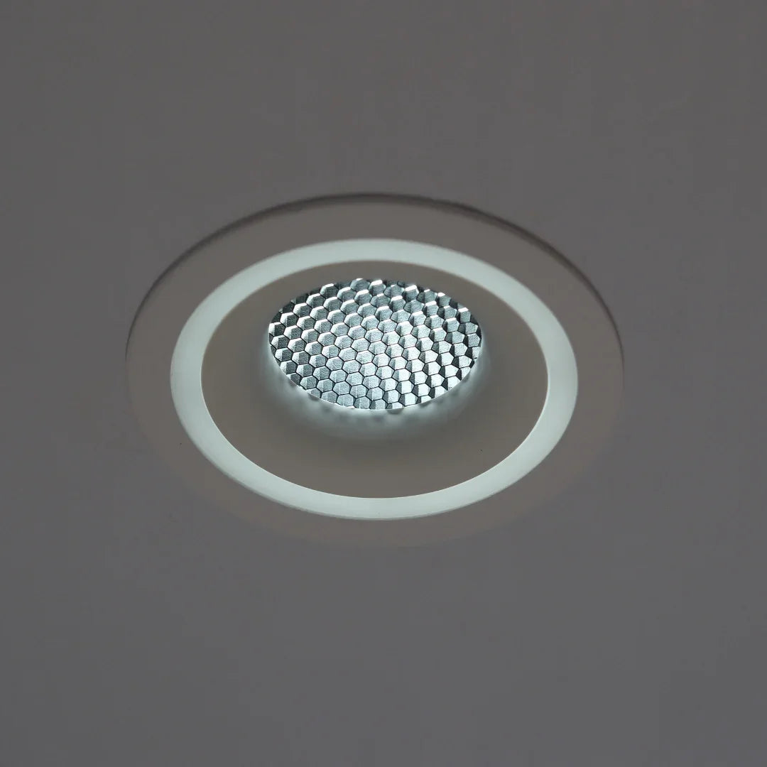 Qavun Holo Serisi Yuvarlak Beyaz Bal Peteği Spot Light QV 11201-004