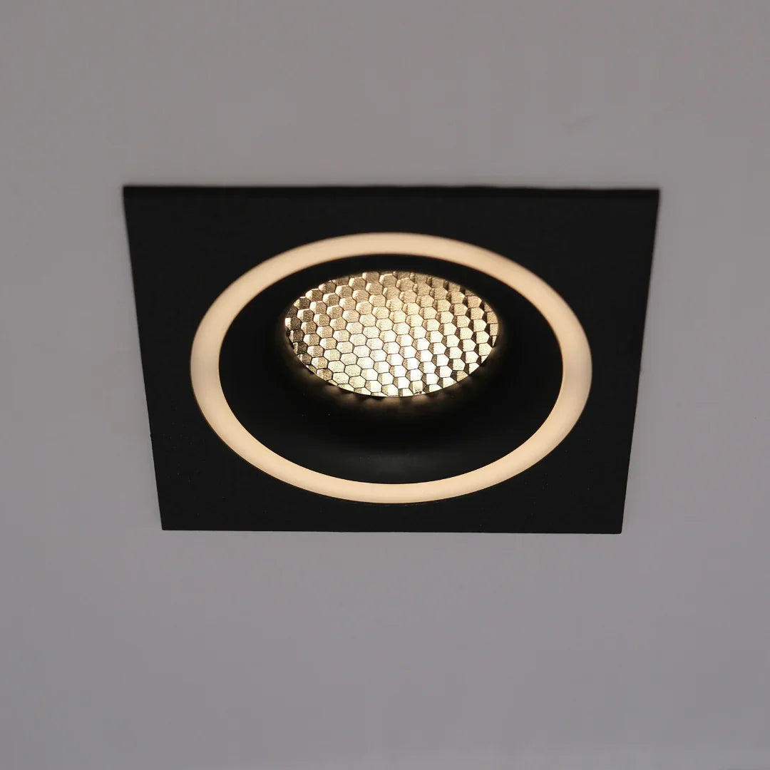 Qavun Holo Serisi Kare Siyah Bal Peteği Spot Light QV 11202-003