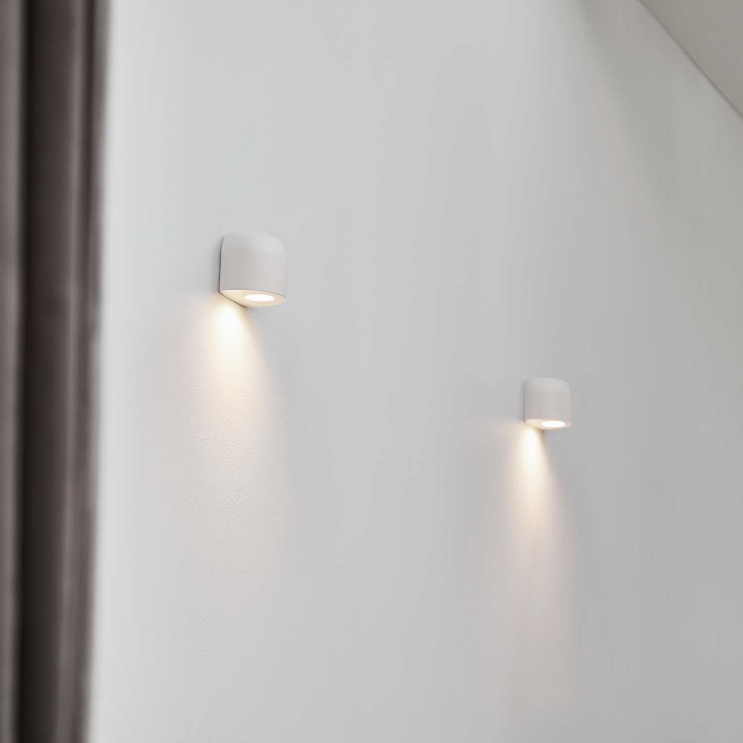 Qavun White IDA Wall Light