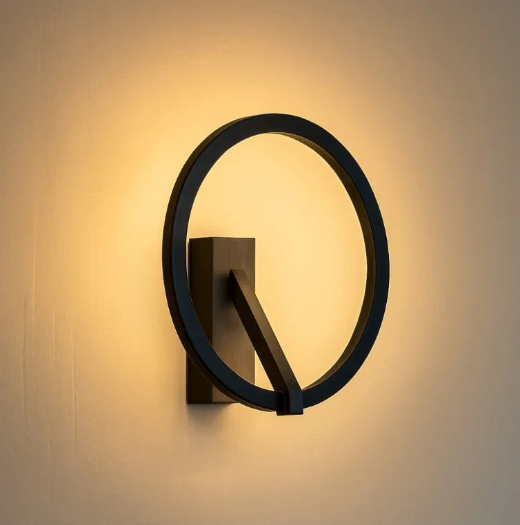 Qavun Metal Wall Light