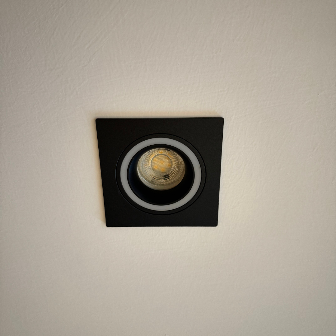 Qavun Holo Serisi Kare Siyah Spot Light QV 11202-002