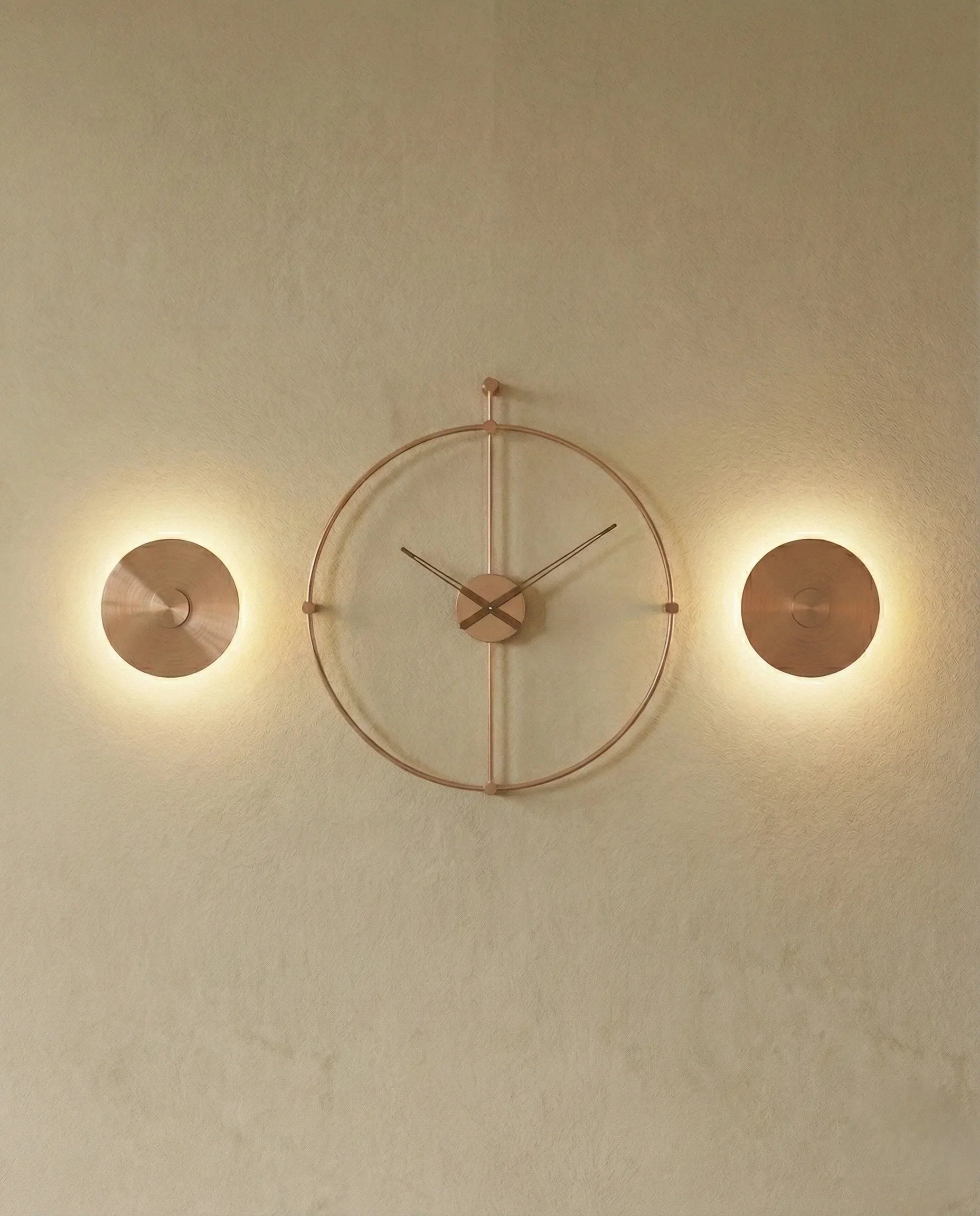 Qavun Bronze Aura Wall Light